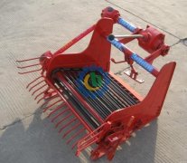 GARLIC AND PEANUT HARVESTER